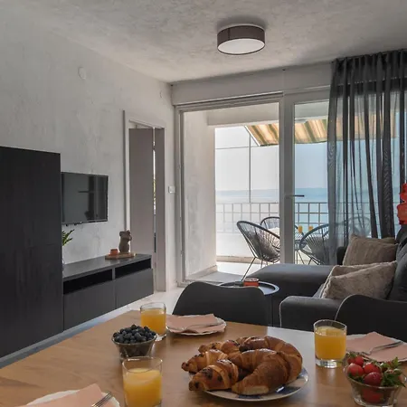 Ocean Front With Stunning View Krvavica