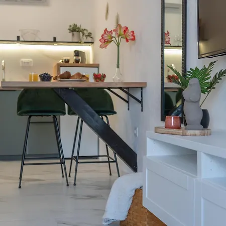 Ocean Front With Stunning View * Krvavica