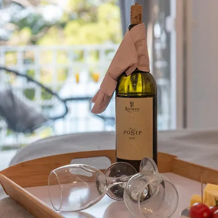 Ocean Front With Stunning View Apartamento *