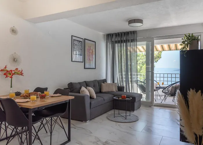 Διαμέρισμα Ocean Front With Stunning View